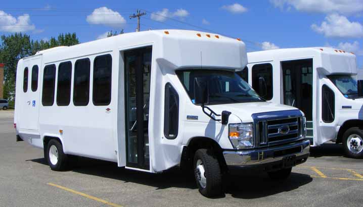 Albert Lea Transit new Ford E450 Diamond VIP 2500